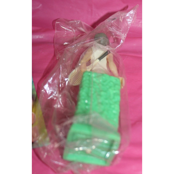 Vintage Wilton Tennis Player Girl With Racket 1973 Cake Topper Decoration 6" - Picture 3 of 4